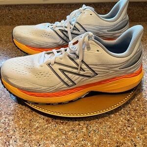 New Balance 860 White/Orange Athletic Shoes with Cushioned Midsole Men’s 11.5 D